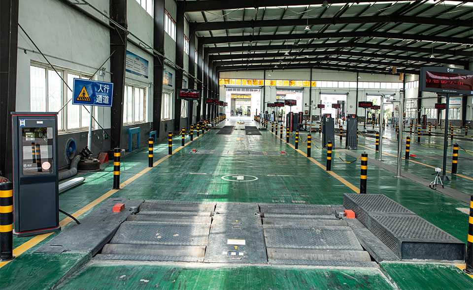 機(jī)動(dòng)車檢測(cè)站圖片 機(jī)動(dòng)車檢測(cè)站圖片